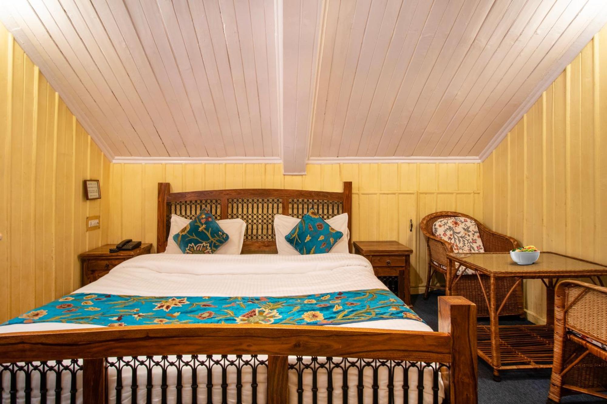 Hotel Little Silver Pahalgām Dış mekan fotoğraf