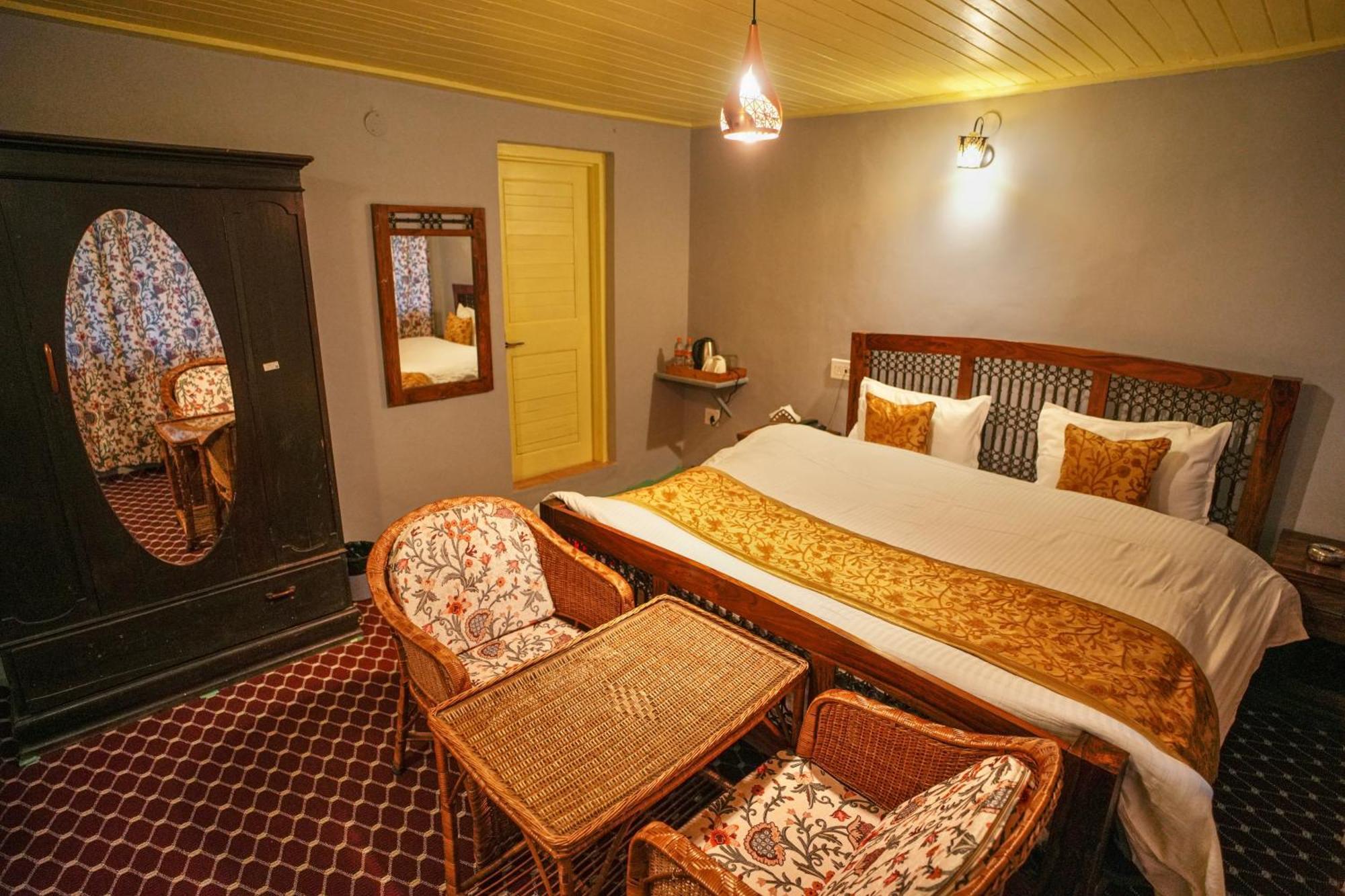 Hotel Little Silver Pahalgām Dış mekan fotoğraf