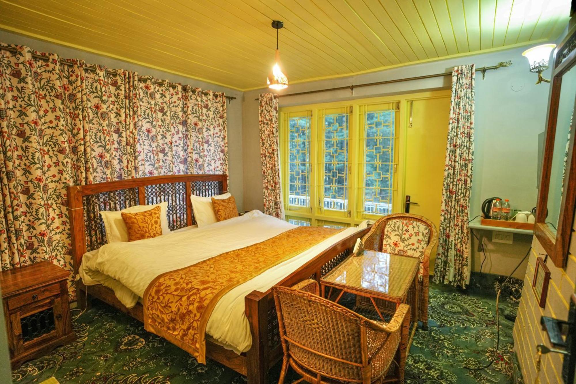 Hotel Little Silver Pahalgām Dış mekan fotoğraf